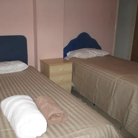 Lägenhet Hadgipanagi Court *