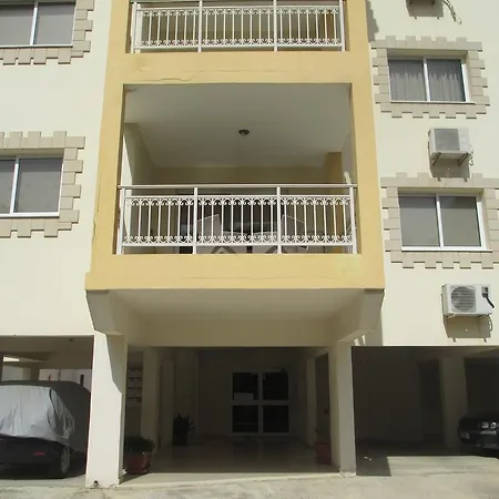 Hadgipanagi Court Larnaca