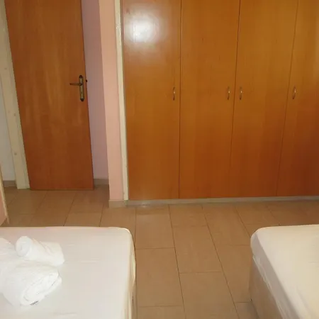 Hadgipanagi Court Larnaca