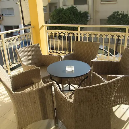 Hadgipanagi Court Larnaca